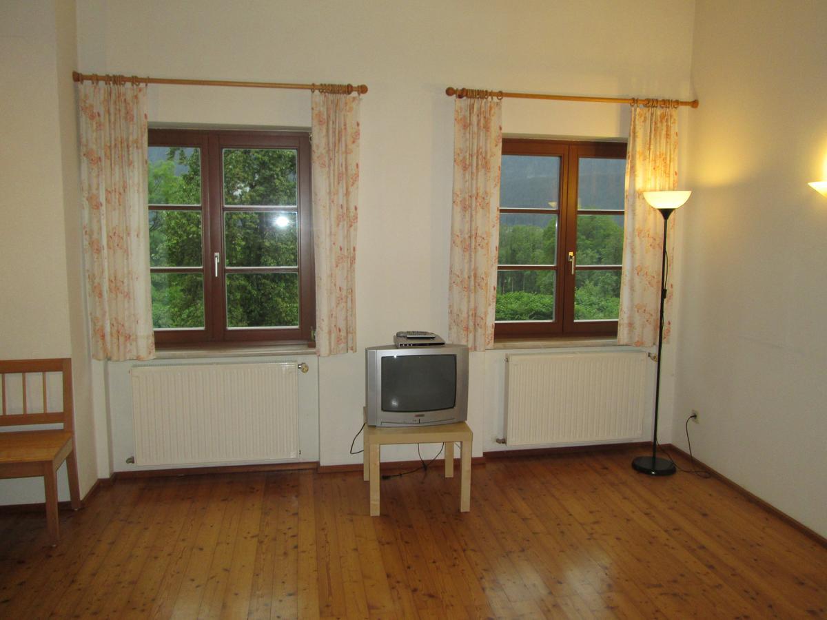 Schloss Manndorf Gaestehaus Kotschach-Mauthen Bagian luar foto